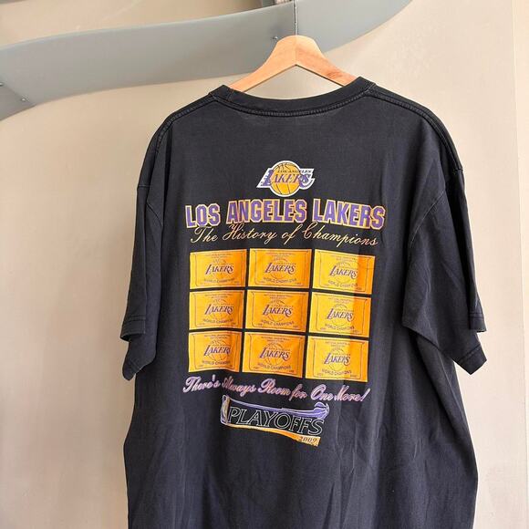 Vintage 2009 Kobe Bryant Lakers Shirt - Picture 6 of 8